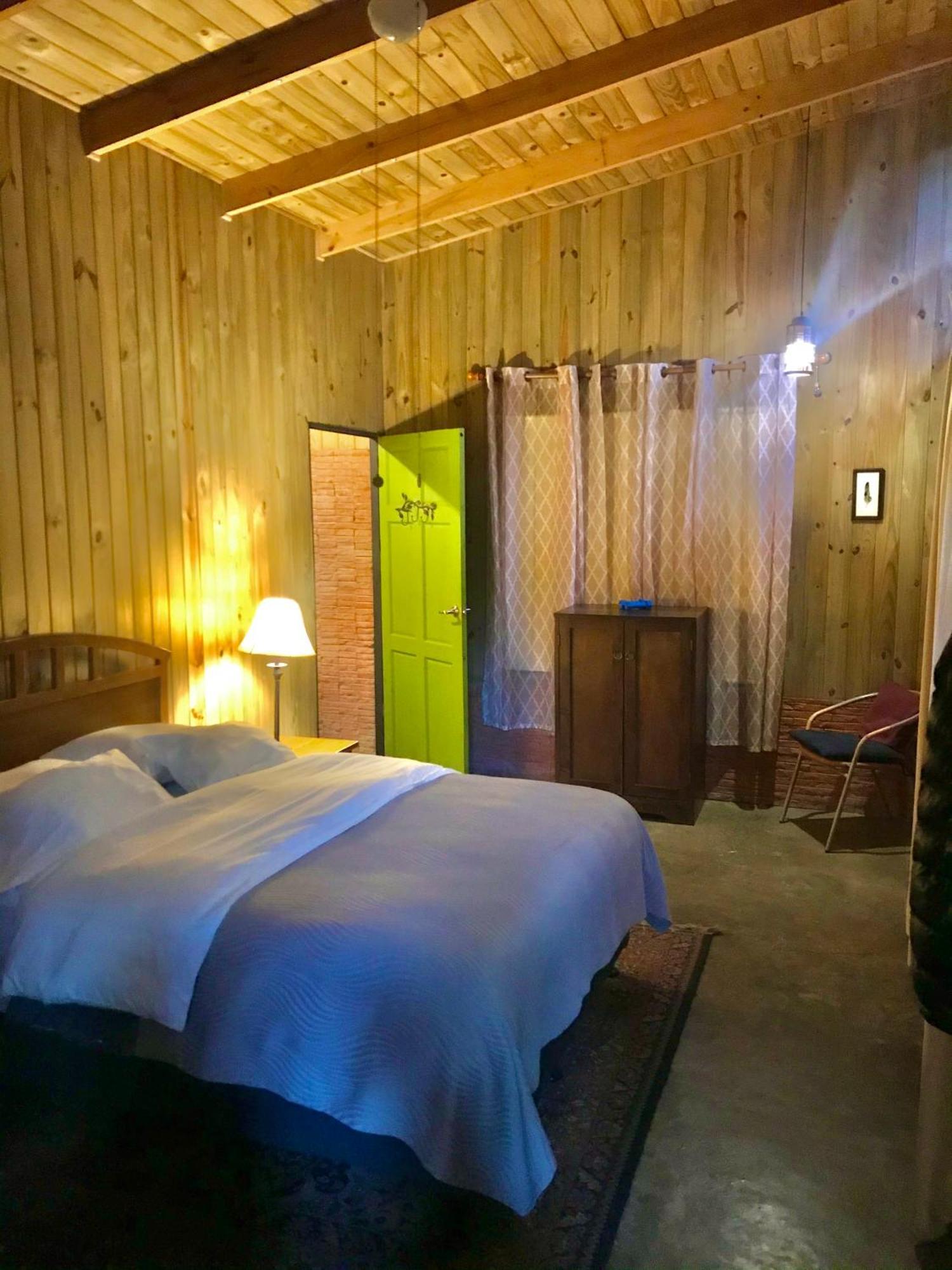 Yerbabuena Lodge Monteverde Quarto foto